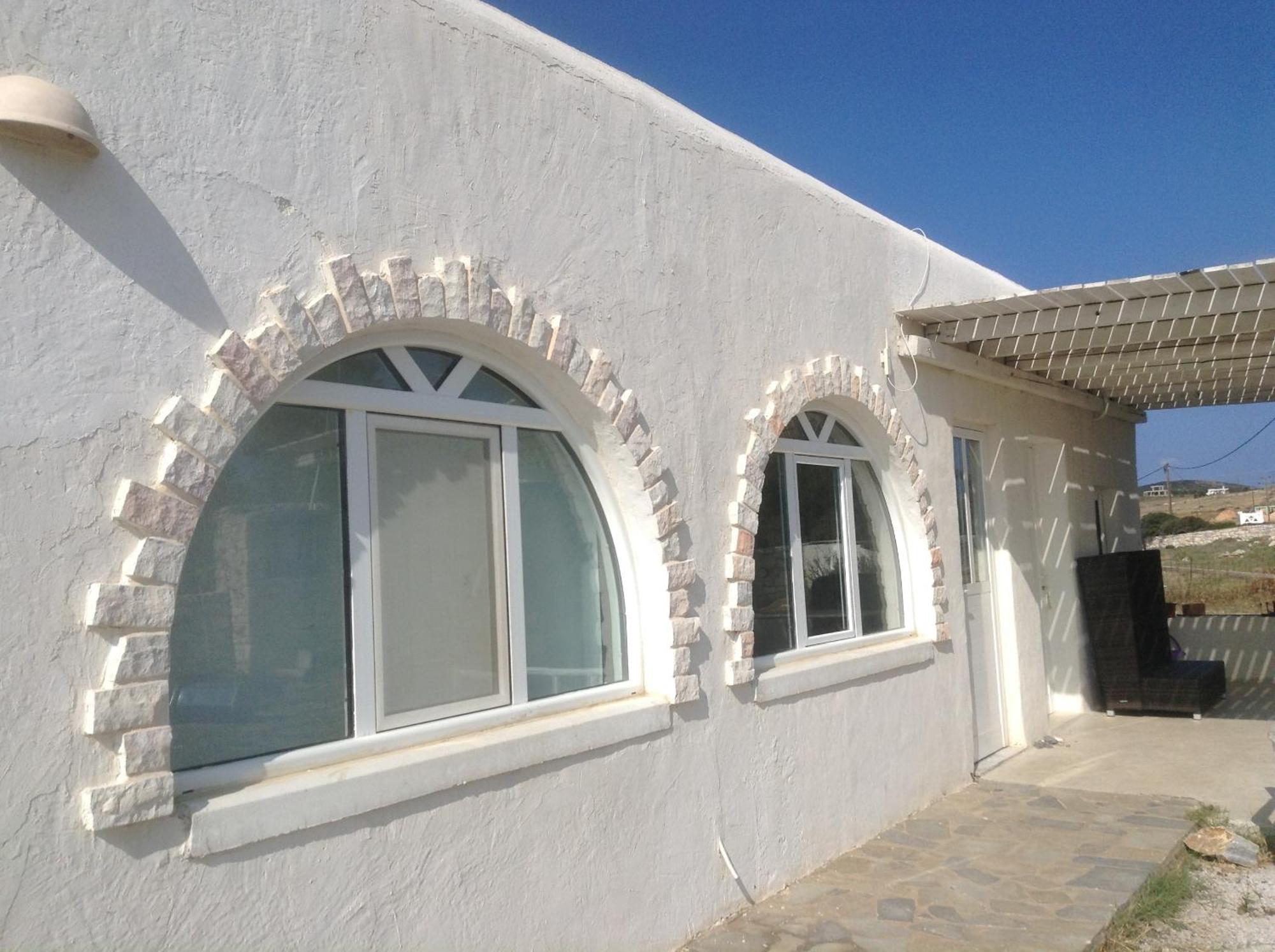 Anatoli Apartment Ampelas